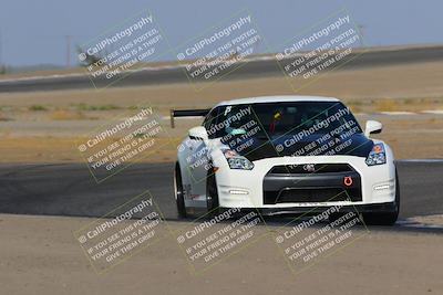 media/Oct-16-2022-Speed Ventures (Sun) [[7df72c9f09]]/Red/Session 2 (Sunset)/